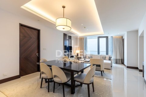 Apartment in The Address Sky View Towers, Downtown Dubai (Downtown Burj Dubai), Dubai 2 bedrooms, 143.35 sq.m. № 135829 - photo 3