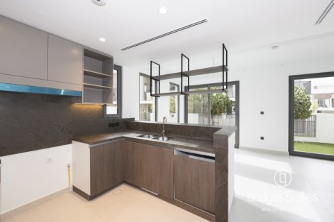 Villa en Tilal Al Ghaf, Dubai, 4 dormitorios, 237 m², № 98098 - foto 5