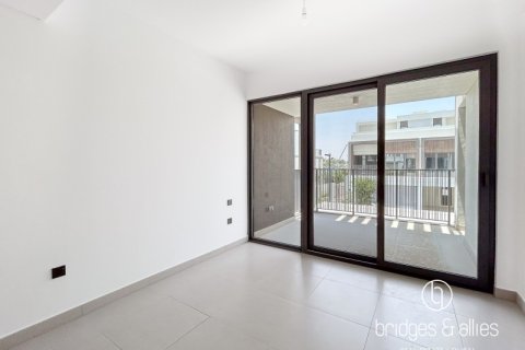 Villa in Tilal Al Ghaf, Dubai 4 bedrooms, 225 sq.m. № 98086 - photo 9