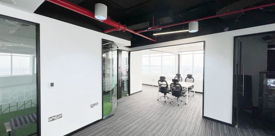 مكتب في دبي 385.8 م² رقم 95708