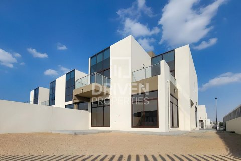تاون هاوس في District 11, مدينة محمد بن راشد, دبي 4 غرف نوم, 55387.96 م² رقم 143227 - صورة 2