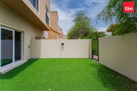 Townhouse in Dubai 3 bedrooms, 161.3 sq.m. № 41504 - photo 13
