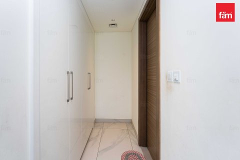 Apartment in Dubai 3 bedrooms, 142.3 sq.m. № 117708 - photo 20