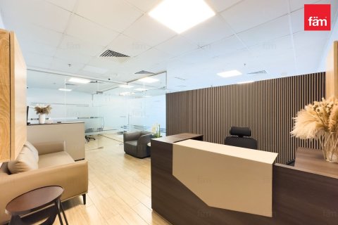 Oficina en Business Bay, Dubai, 107.2 m², № 117704