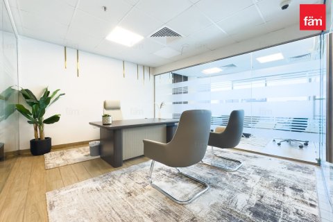 Oficina en Business Bay, Dubai, 107.2 m², № 117704 - foto 3