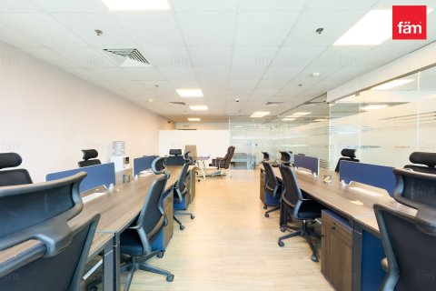 Oficina en Business Bay, Dubai, 107.2 m², № 117704 - foto 5