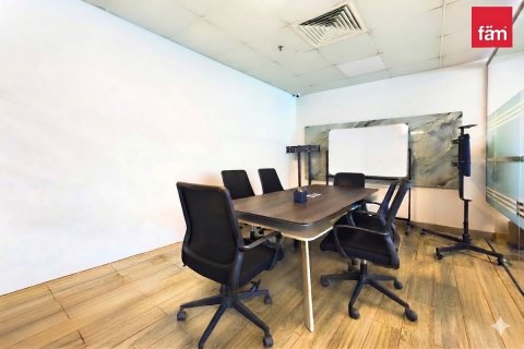 Oficina en Business Bay, Dubai, 107.2 m², № 117704 - foto 9