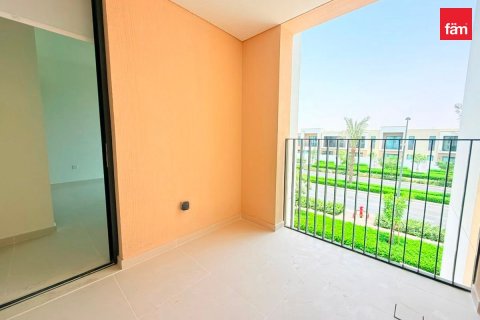 Adosado en Dubai, 3 dormitorios, 126.7 m², № 117702