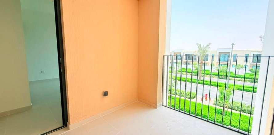 Adosado en Dubai, 3 dormitorios, 126.7 m², № 117702
