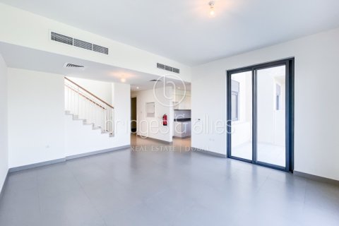 Villa en Dubai Hills Estate, Dubai, 3 dormitorios, 192 m², № 98054 - foto 4