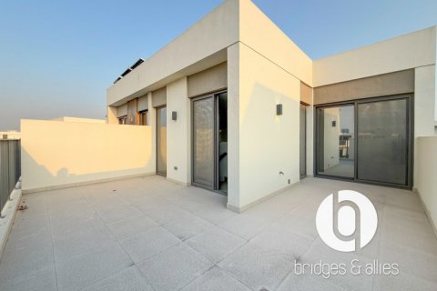 Villa en Tilal Al Ghaf, Dubai, 4 dormitorios, 245 m², № 98060 - foto 13