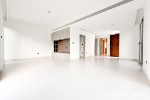 Снять в аренду виллу в Tilal Al Ghaf, Дубай: 4 спальни, 245м², № 98060 - фото 5