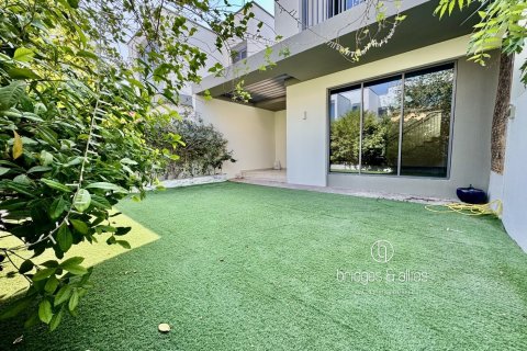 Villa en Dubai Hills Estate, Dubai, 3 dormitorios, 203 m², № 98061 - foto 10