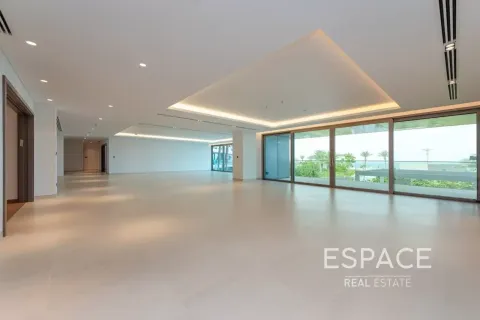 Apartment in Palm Jumeirah, Dubai 4 bedrooms, 697 sq.m. № 122588 - photo 2