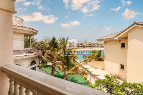 Villa en Signature Villas, Palm Jumeirah, Dubai, 5 dormitorios, 1245 m², № 15261 - foto 2