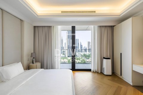 Apartment in Downtown Dubai (Downtown Burj Dubai), Dubai 2 bedrooms, 134.62 sq.m. № 140223 - photo 12