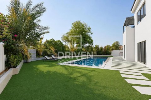 Villa in The Villa, Dubai 6 bedrooms, 1332.04 sq.m. № 140225 - photo 30