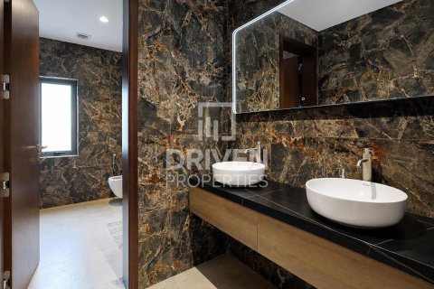 Villa in The Villa, Dubai 6 bedrooms, 1332.04 sq.m. № 140225 - photo 27