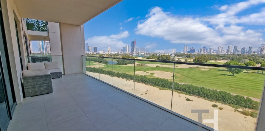 Квартира в The Hills, Дубай, 3 спальни, 193м², № 7134
