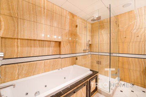 Купить квартиру в Бурдж-Халифе, Дубай: 2 спальни, 191м², № 7133 - фото 9