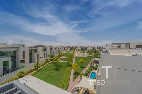 Villa in Meydan, Dubai 6 bedrooms, 303 sq.m. № 7135 - photo 14