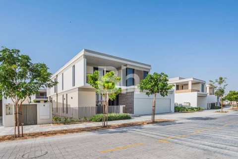 Villa in Tilal Al Ghaf, Dubai 5 bedrooms, 669 sq.m. № 57162 - photo 2