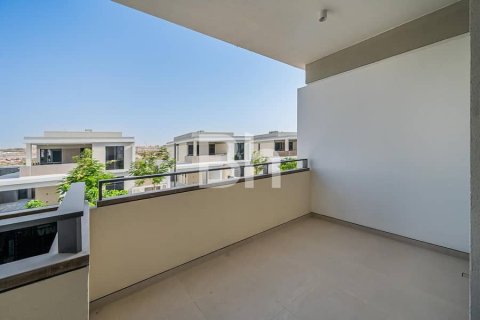 Villa in Tilal Al Ghaf, Dubai 5 bedrooms, 669 sq.m. № 57162 - photo 8