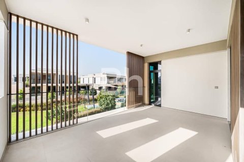 Villa in Tilal Al Ghaf, Dubai 5 bedrooms, 669 sq.m. № 57162 - photo 9