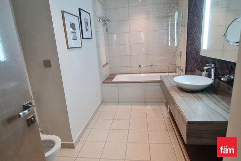 Apartment in Business Bay, Dubai 1 bedroom, 87.2 sq.m. № 9255 - photo 8