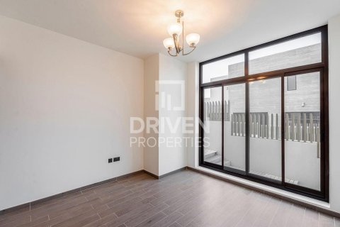 Townhouse in District 11, Mohammed Bin Rashid City, Dubai 4 bedrooms, 306.58 sq.m. № 126785 - photo 13