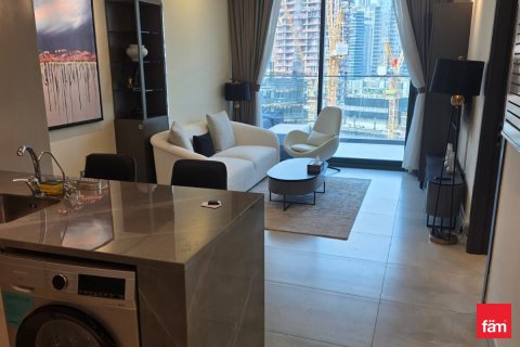 Appartement à Business Bay, Dubai, 1 chambre, 71.5 m², № 100094