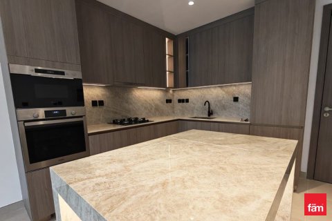 Купить квартиру в Дубае: 1 спальня, 72.7м², № 100091 - фото 10