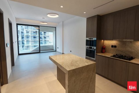 Купить квартиру в Дубае: 1 спальня, 72.7м², № 100091 - фото 3