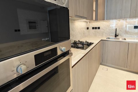 Квартира в Дубае, 1 спальня, 72.7м², № 100091