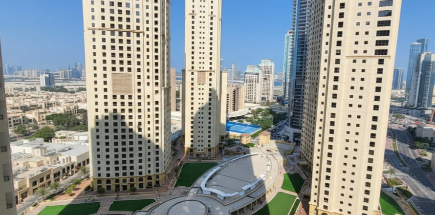 Apartment in Dubai Marina, Dubai 3 bedrooms, 179 sq.m. № 134096
