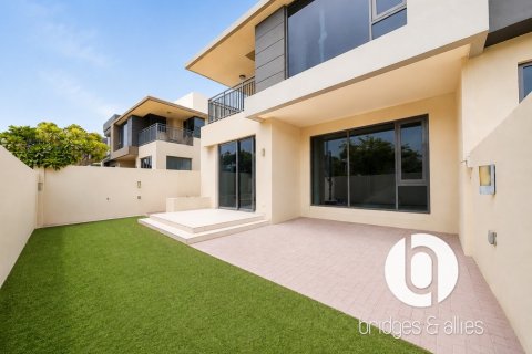 Villa en Dubai Hills Estate, Dubai, 5 dormitorios, 289 m², № 134158 - foto 16
