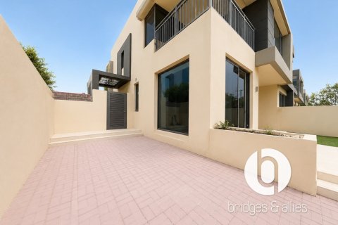 Villa en Dubai Hills Estate, Dubai, 5 dormitorios, 289 m², № 134158 - foto 15