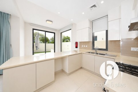Villa en Dubai Hills Estate, Dubai, 5 dormitorios, 289 m², № 134158 - foto 17