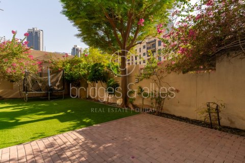 Apartment in Old Town, Dubai 2 bedrooms, 254 sq.m. № 134156 - photo 14