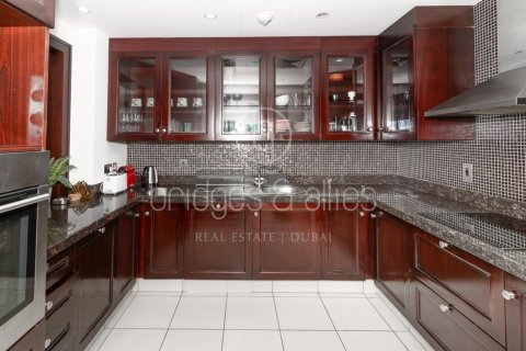 Apartment in Old Town, Dubai 2 bedrooms, 254 sq.m. № 134156 - photo 3