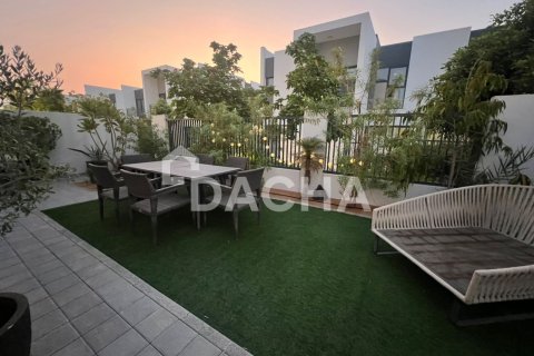 Таунхаус в Villanova, Dubai Land, Дубай, 4 спальни, 234м², № 105106