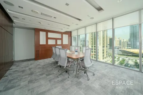 Oficina en Jumeirah Lake Towers, Dubai, 298 m², № 62282 - foto 17