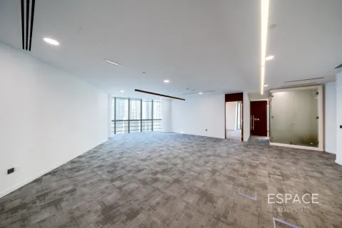 Снять в аренду офис в Джумейра Лейк Тауэрс, Дубай: 298м², № 62282 - фото 11