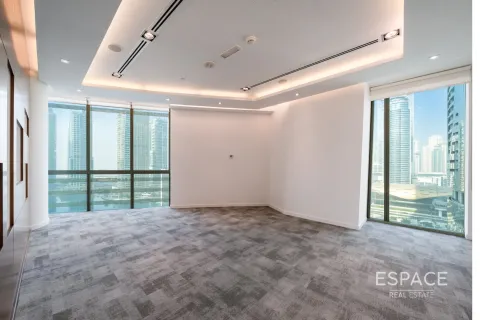 Снять в аренду офис в Джумейра Лейк Тауэрс, Дубай: 298м², № 62282 - фото 14