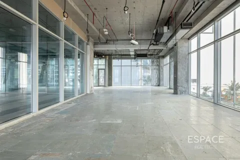 Oficina en Jumeirah Beach Residence, Dubai, 261 m², № 62277 - foto 5