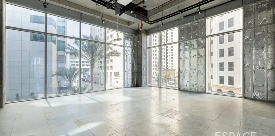 Oficina en Jumeirah Beach Residence, Dubai, 261 m², № 62277