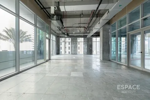 Снять в аренду офис в Джумейра Бич Резиденс, Дубай: 300м², № 62278 - фото 20