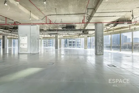 Oficina en Jumeirah Beach Residence, Dubai, 1581 m², № 62280 - foto 1