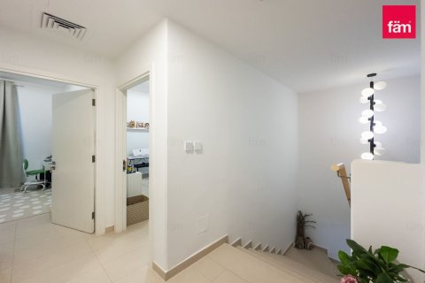 Townhouse in Dubai 3 bedrooms, 180 sq.m. № 133143 - photo 3