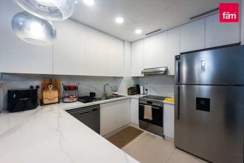 Townhouse in Dubai 3 bedrooms, 180 sq.m. № 133143 - photo 10